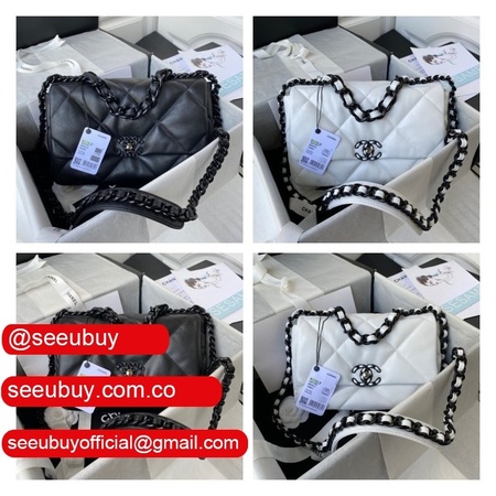 Best Replica Lambskin Gold-Tone AS1160 White/Black 19 Handbags Online Sale