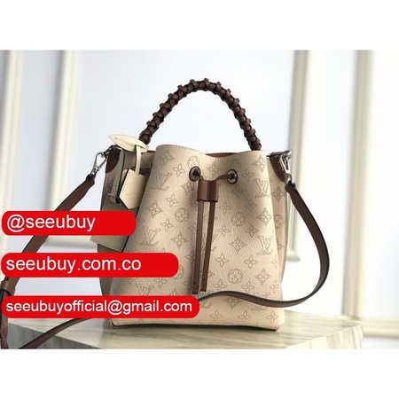 Famous Brand Women's Designer Carmel Hobo Bag Letter Flower Mahina  Perforated Leather Luxury Shoulder Bag Taurillon Braided Wrist Handbag Purse  M53188 - China Replicas Bags and Wholesale Replicas Bags price