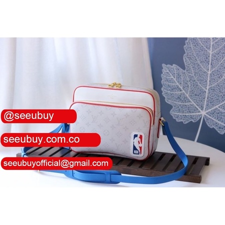 replicas nil messenger m45583 white bag