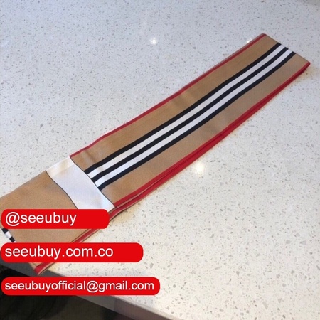 Burberry silk ribbon Straps bow tie streamers