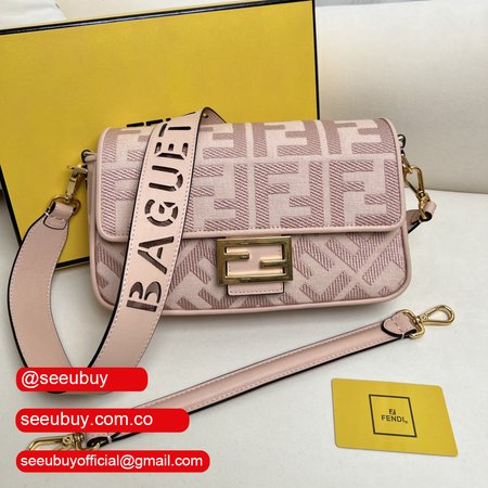 Fendi Baguette Bag in Pink